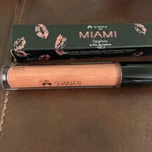 Shanna B Lipgloss NEW